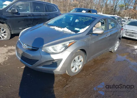 2016 Hyundai Elantra Se z USA, uszkodzony, nr VIN 5NPDH4AE1GH668060